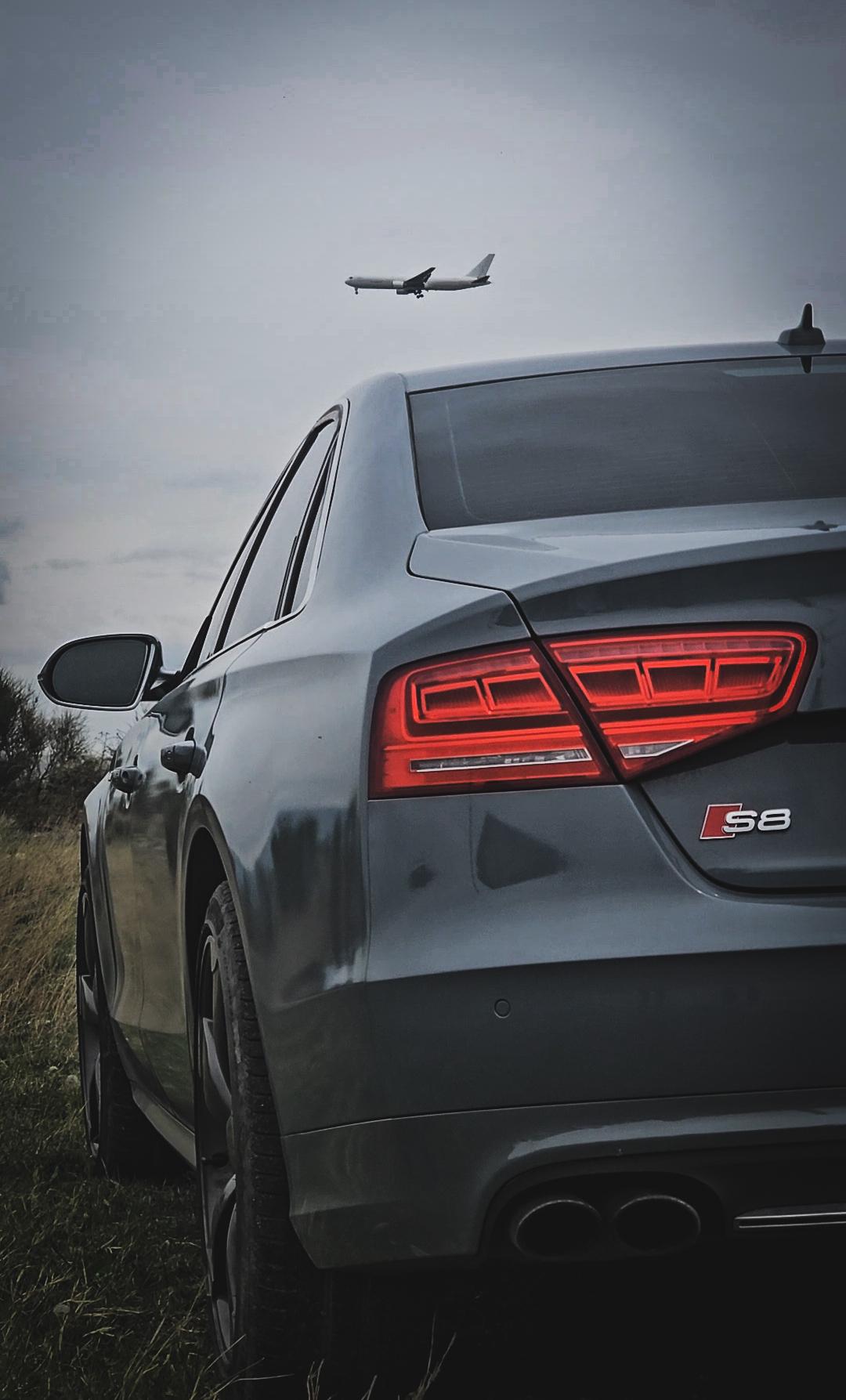 Audi S8